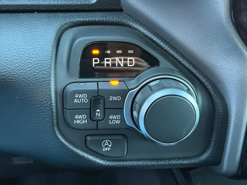 Ram 1500 Vehicle Image 19