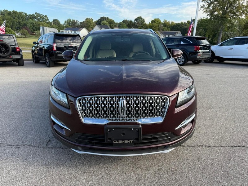 Lincoln MKC Vehicle Image 12