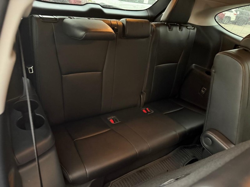 Toyota Highlander Vehicle Image 20