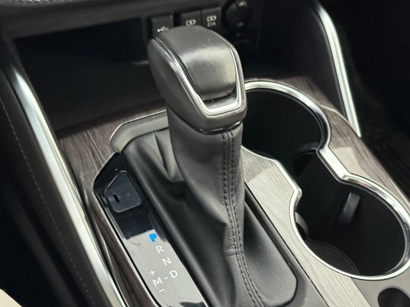 Toyota Highlander Vehicle Image 28