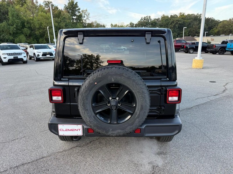 Jeep Wrangler Vehicle Image 08