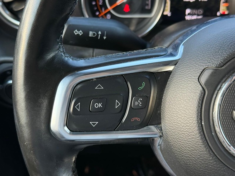 Jeep Wrangler Vehicle Image 20