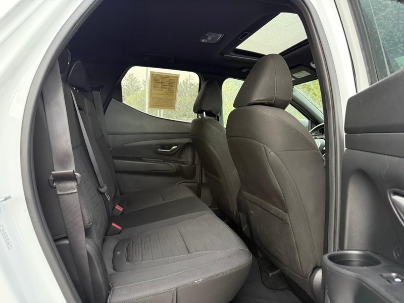 Hyundai Santa Cruz Vehicle Image 13