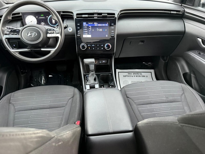 Hyundai Santa Cruz Vehicle Image 14