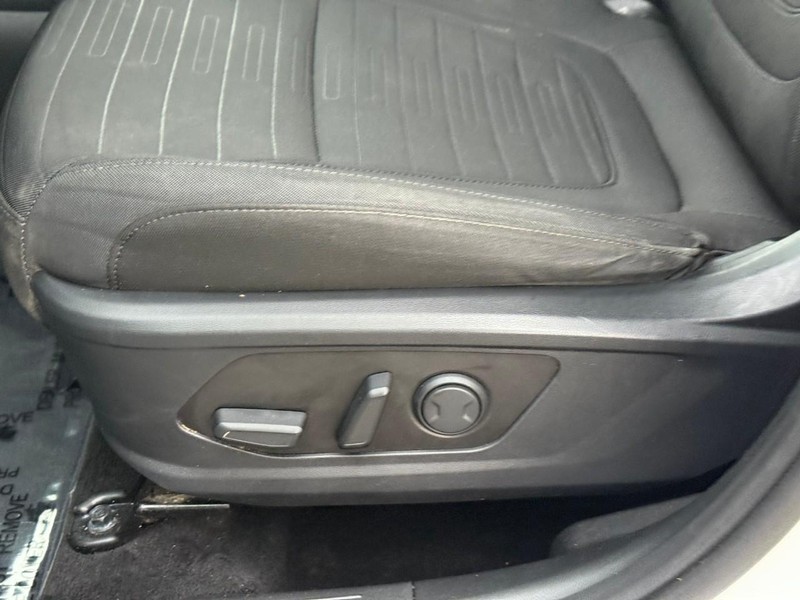 Hyundai Santa Cruz Vehicle Image 21