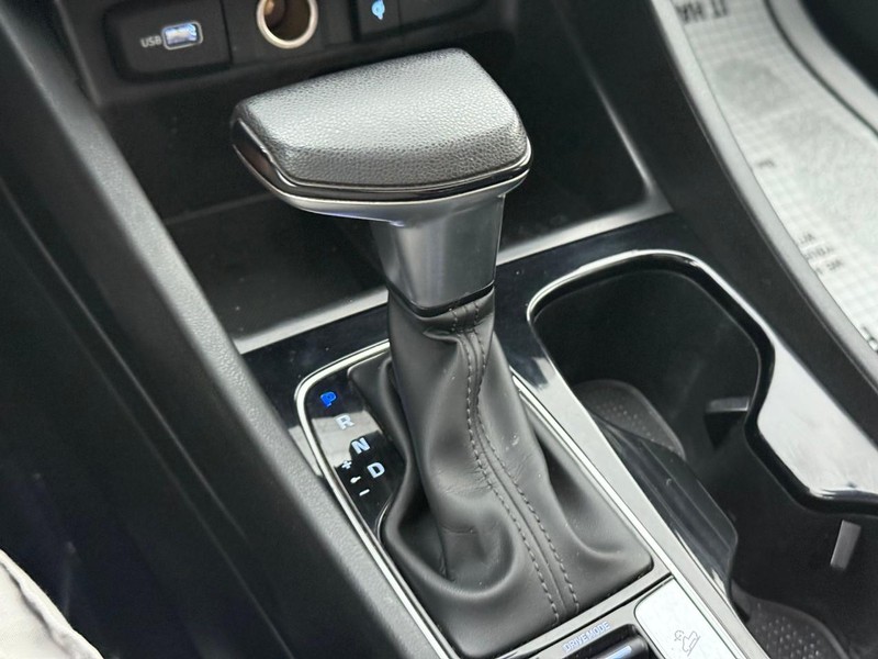 Hyundai Santa Cruz Vehicle Image 25