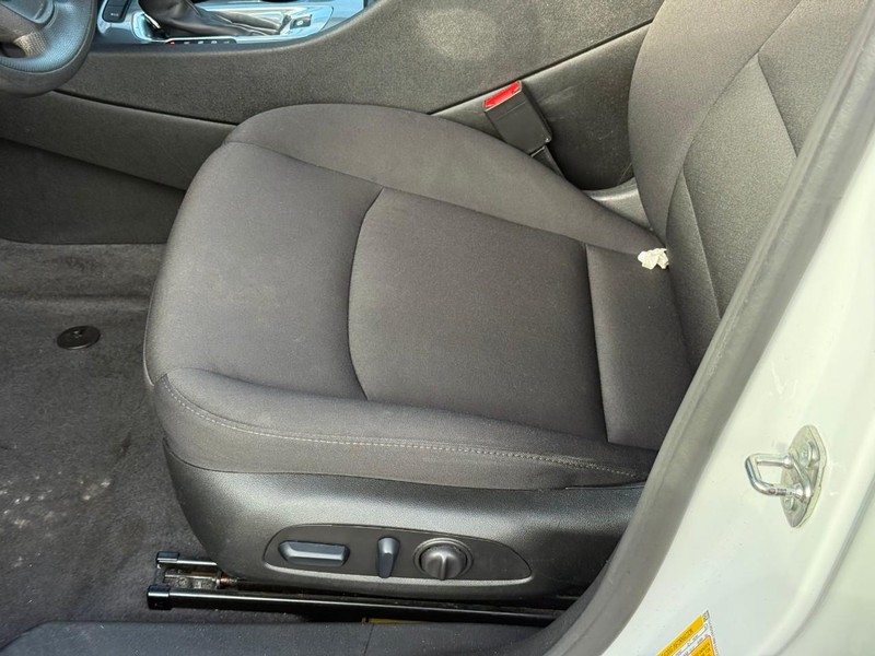 Chevrolet Malibu Vehicle Image 20