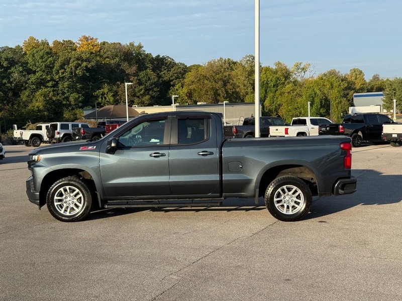 Chevrolet Silverado 1500 Vehicle Image 03