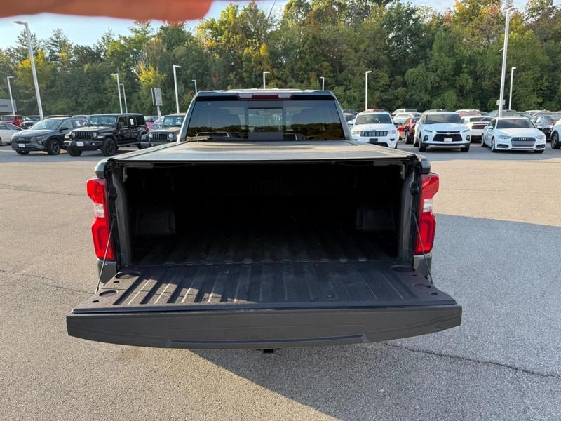 Chevrolet Silverado 1500 Vehicle Image 08