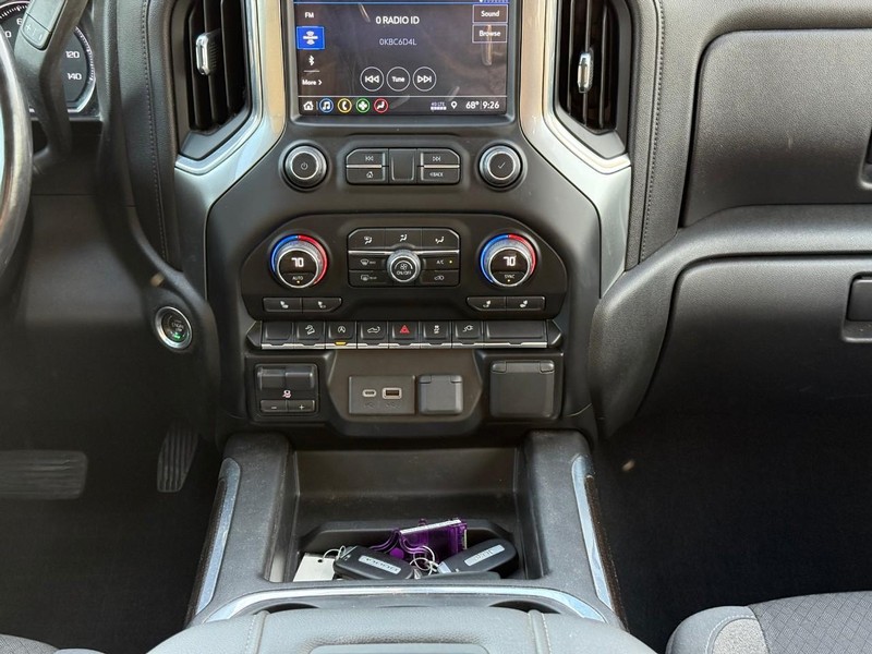 Chevrolet Silverado 1500 Vehicle Image 18