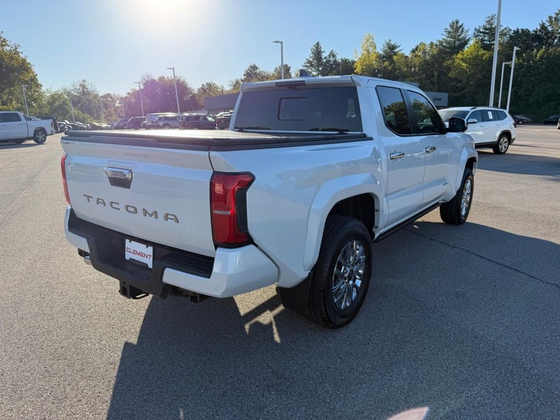 Toyota Tacoma 4WD Vehicle Image 08