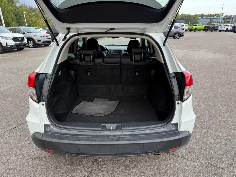 Honda HR-V Vehicle Image 08