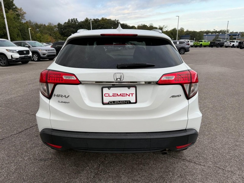 Honda HR-V Vehicle Image 09