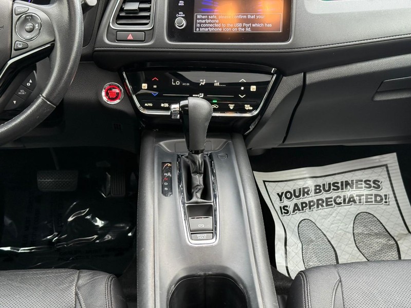 Honda HR-V Vehicle Image 16