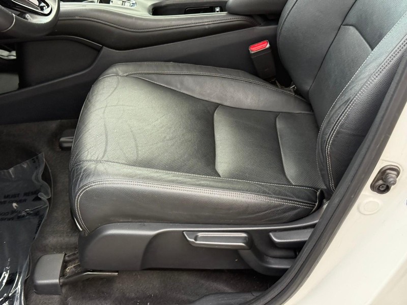 Honda HR-V Vehicle Image 18