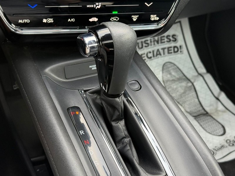 Honda HR-V Vehicle Image 22
