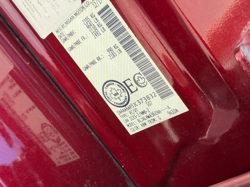 Nissan Maxima Vehicle Image 30