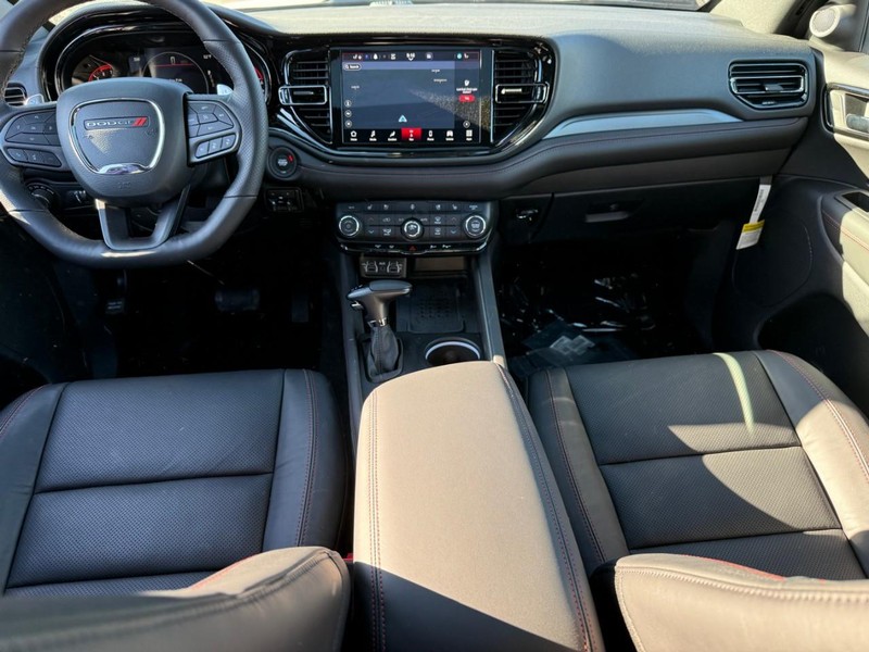 Dodge Durango Vehicle Full-screen Gallery Image 7