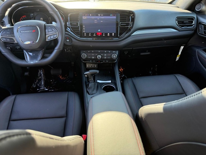 Dodge Durango Vehicle Full-screen Gallery Image 7