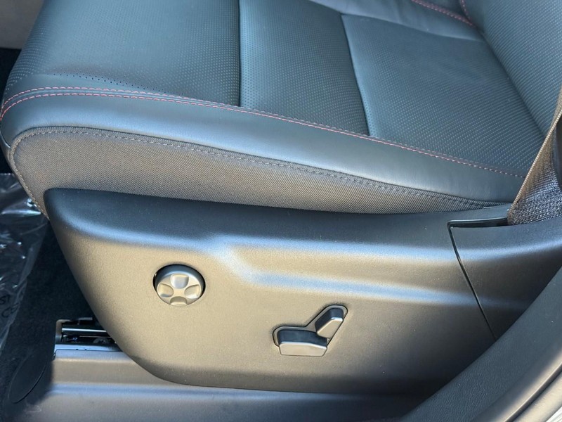 Dodge Durango Vehicle Full-screen Gallery Image 14