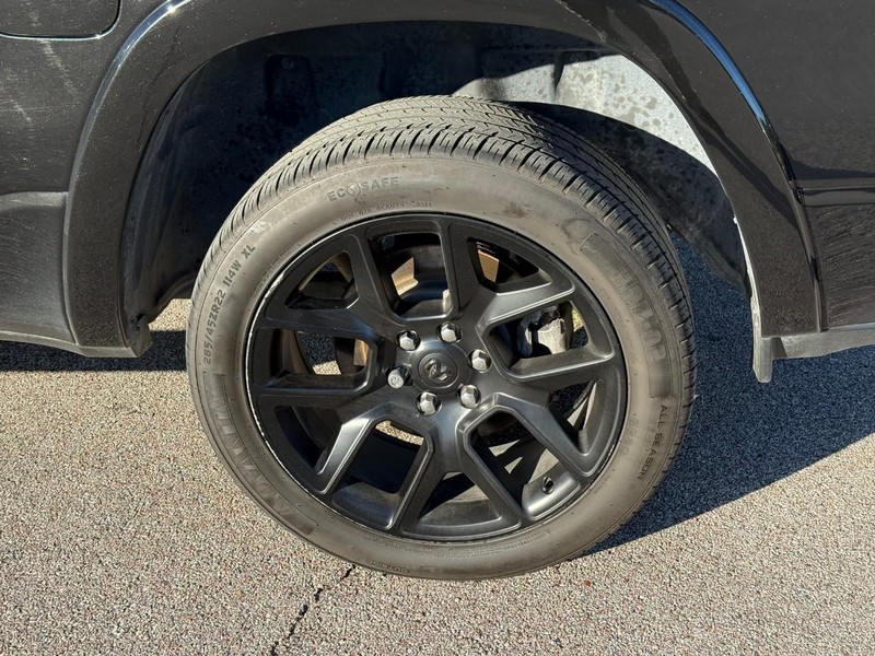 Ram 1500 Vehicle Image 05