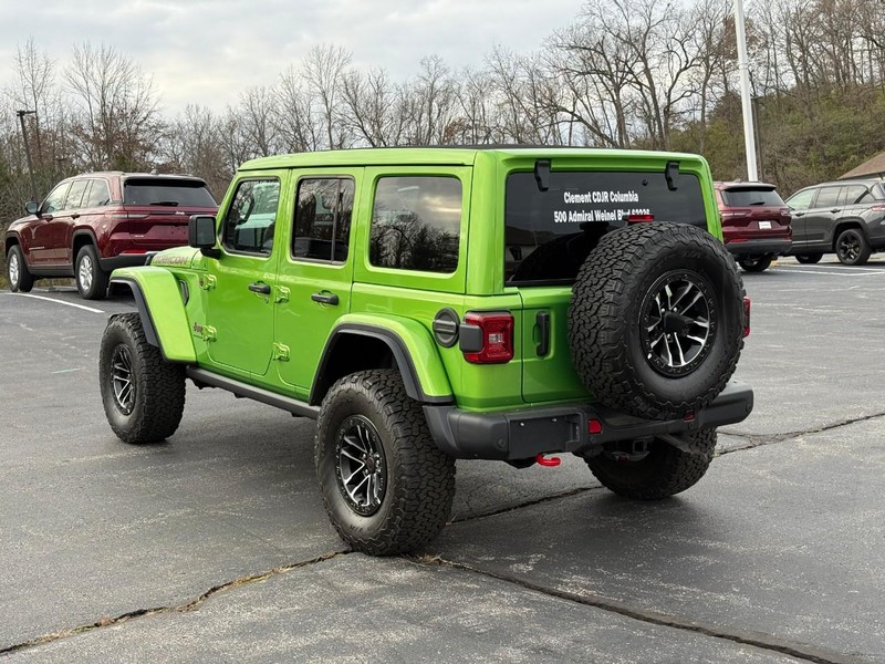 Jeep Wrangler Vehicle Image 04