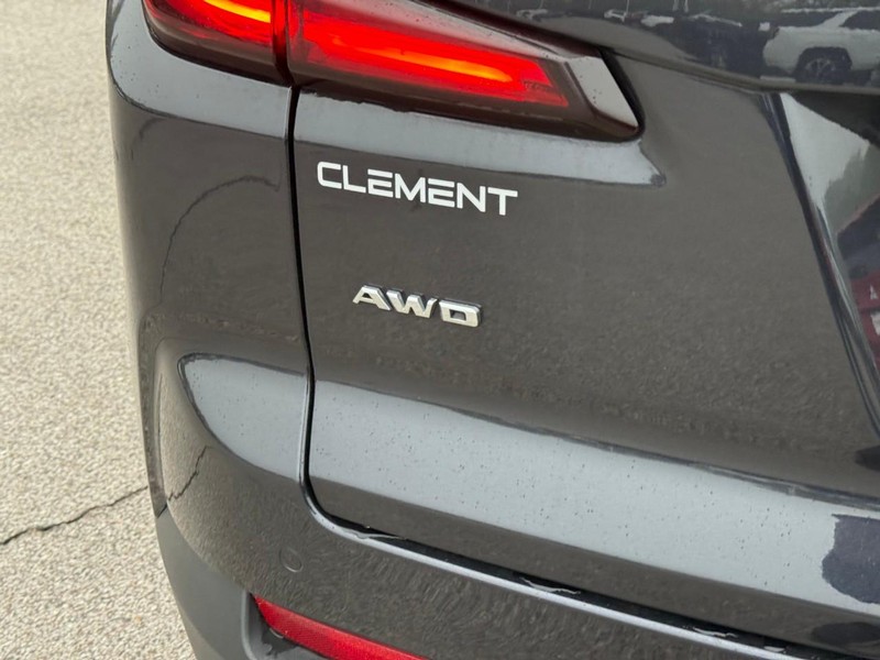 Cadillac XT4 Vehicle Full-screen Gallery Image 5