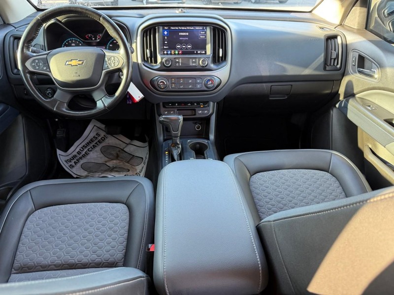 Chevrolet Colorado Vehicle Image 14
