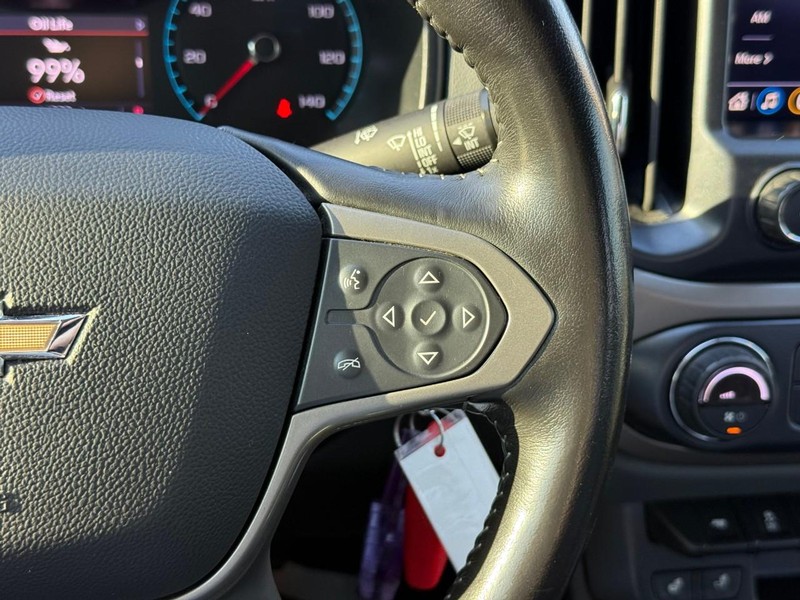 Chevrolet Colorado Vehicle Image 22