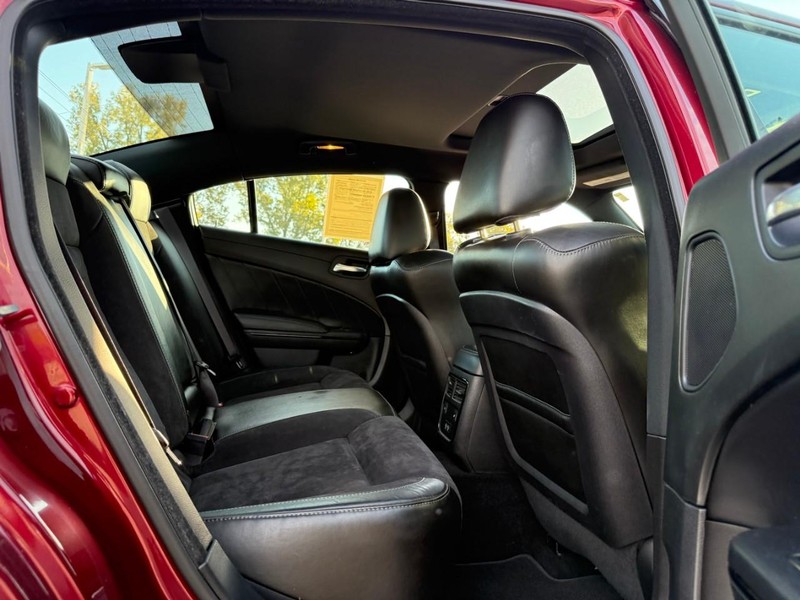 Dodge Charger Vehicle Image 14
