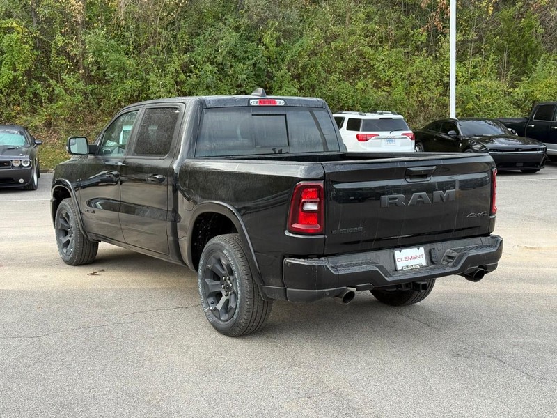 Ram 1500 Vehicle Image 04
