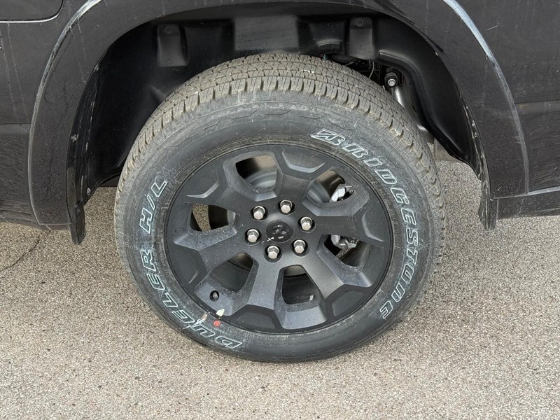 Ram 1500 Vehicle Image 05