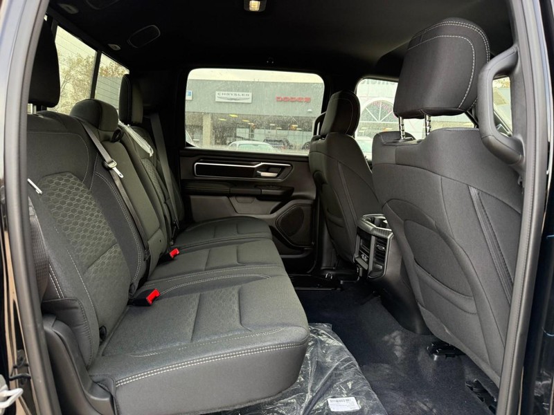 Ram 1500 Vehicle Image 07