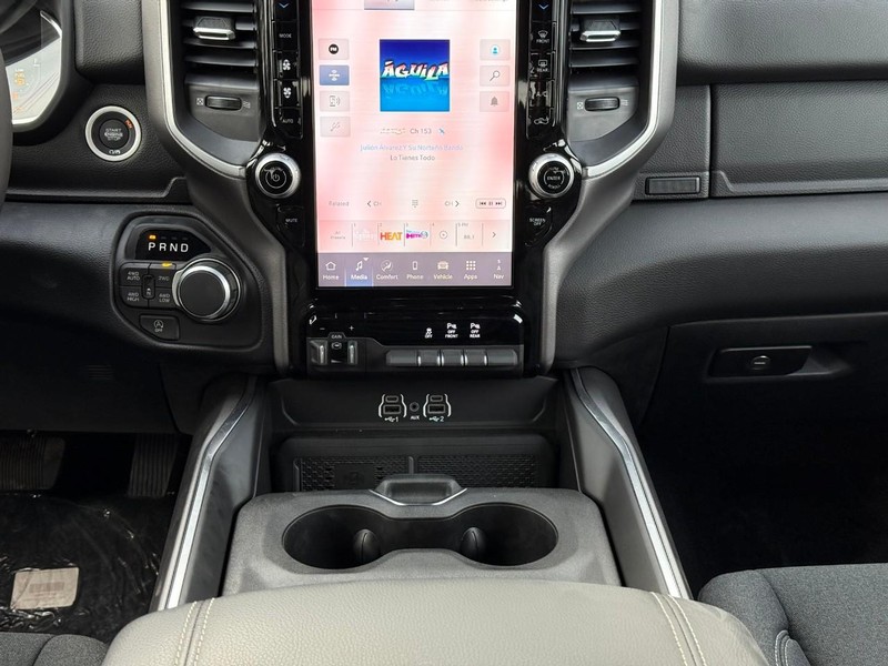 Ram 1500 Vehicle Image 12