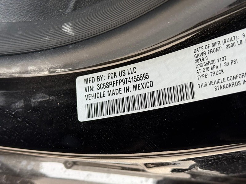 Ram 1500 Vehicle Image 19