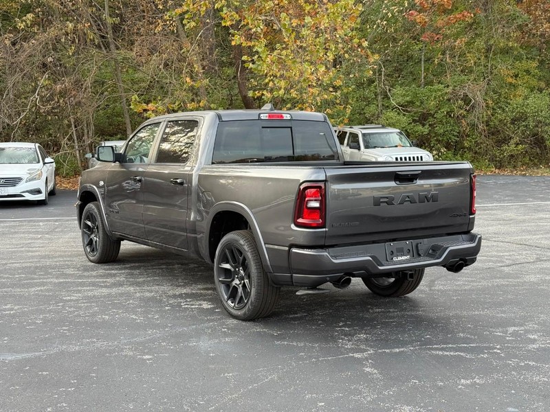 Ram 1500 Vehicle Image 04