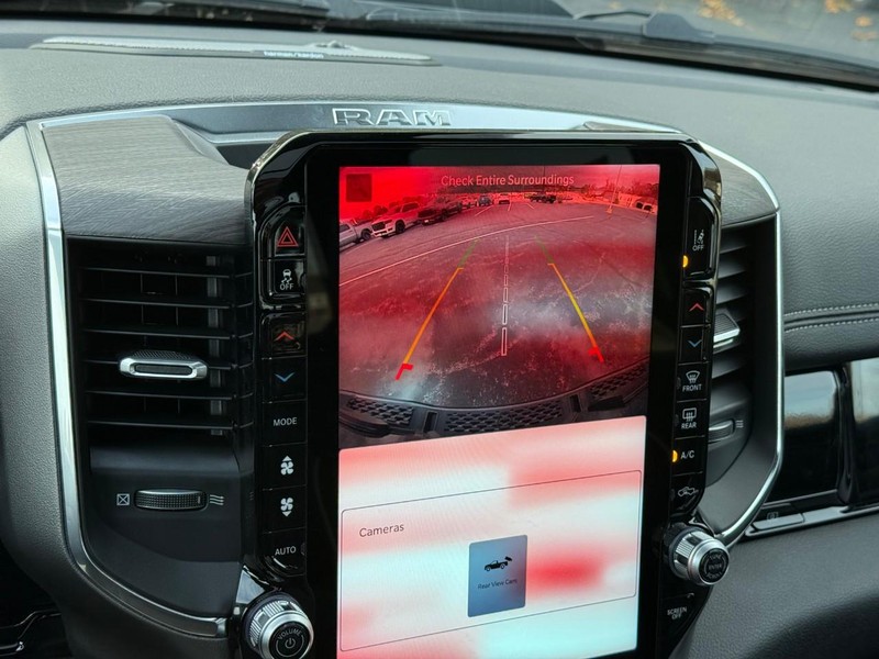 Ram 1500 Vehicle Image 19