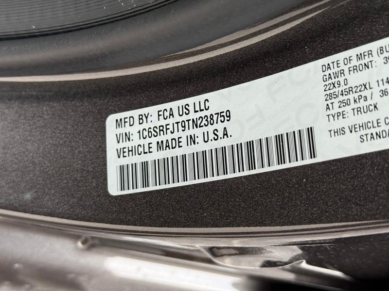 Ram 1500 Vehicle Image 20