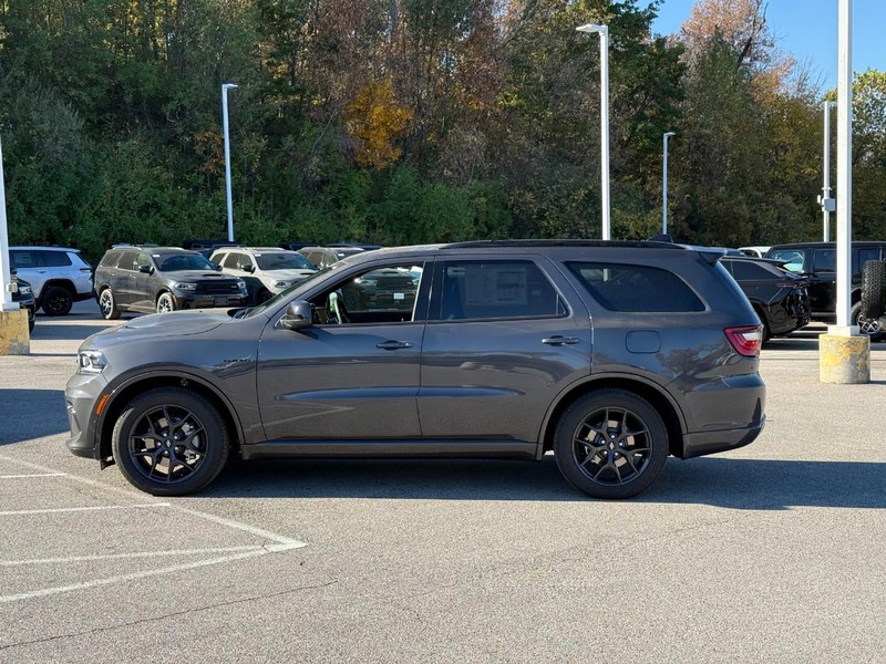 Dodge Durango Vehicle Full-screen Gallery Image 2