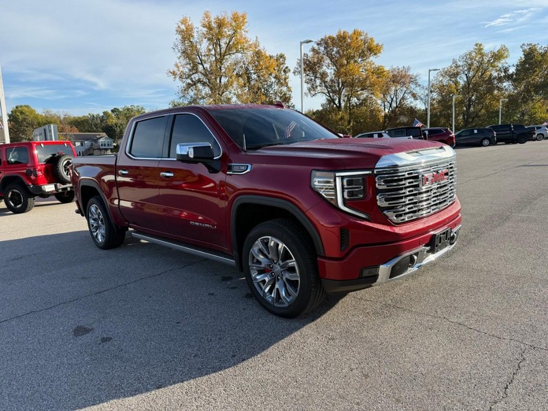 GMC Sierra 1500 Vehicle Image 12