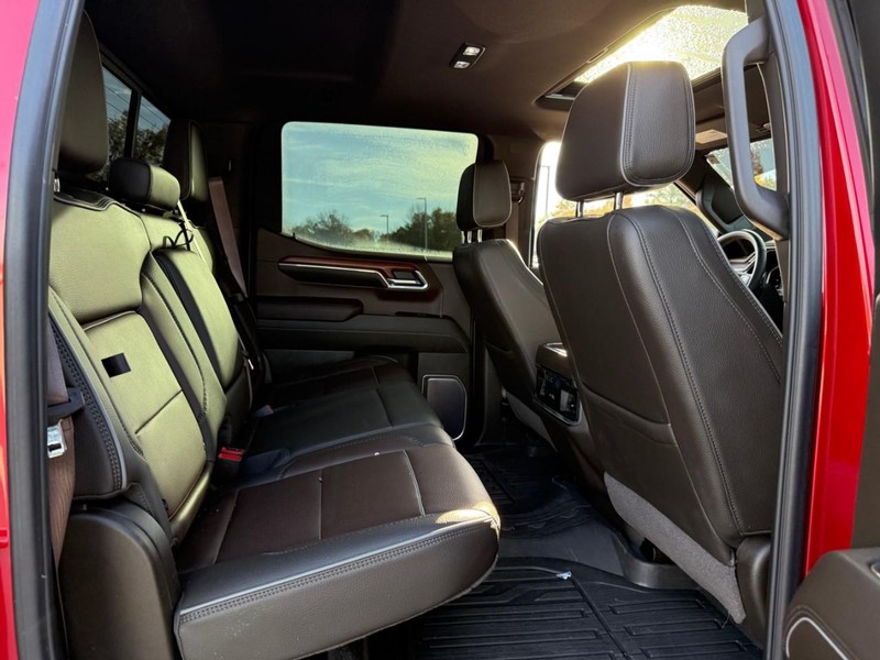 GMC Sierra 1500 Vehicle Image 14