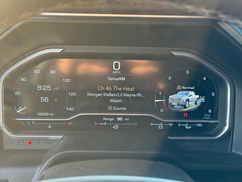 GMC Sierra 1500 Vehicle Image 27