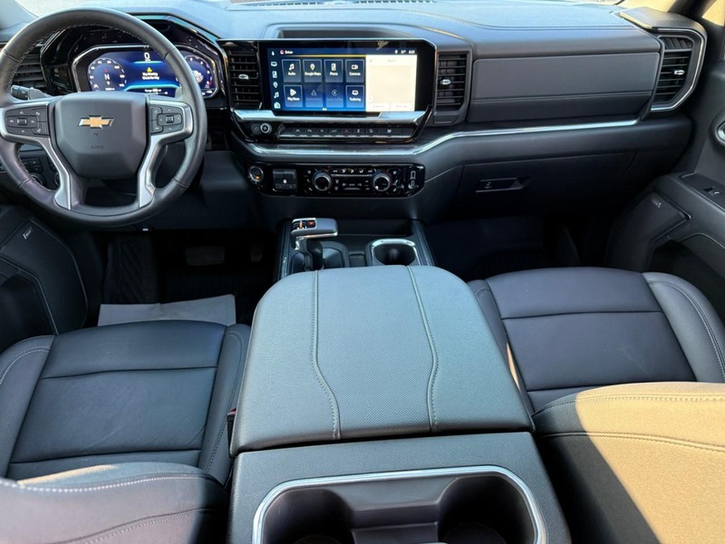 Chevrolet Silverado 1500 Vehicle Image 14