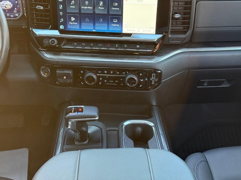 Chevrolet Silverado 1500 Vehicle Image 17