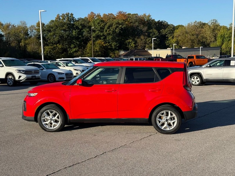 Kia Soul Vehicle Image 03