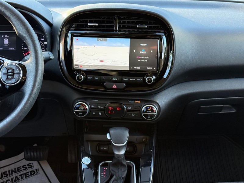Kia Soul Vehicle Image 17