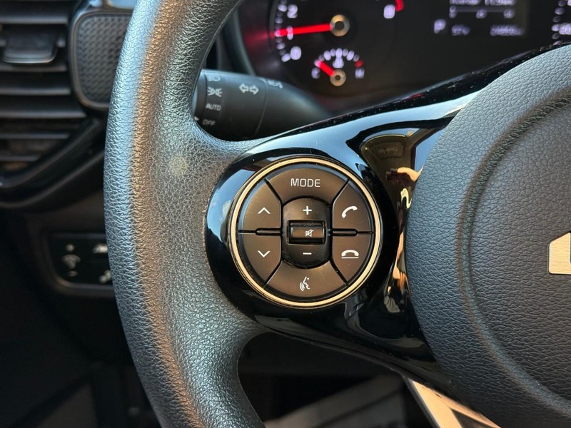 Kia Soul Vehicle Image 23