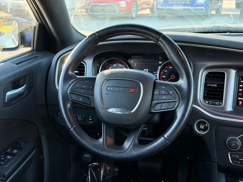 Dodge Charger Vehicle Image 15