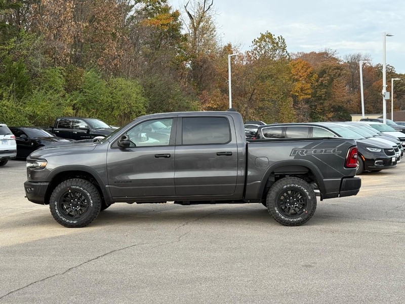Ram 1500 Vehicle Image 03