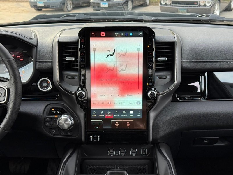 Ram 1500 Vehicle Image 11